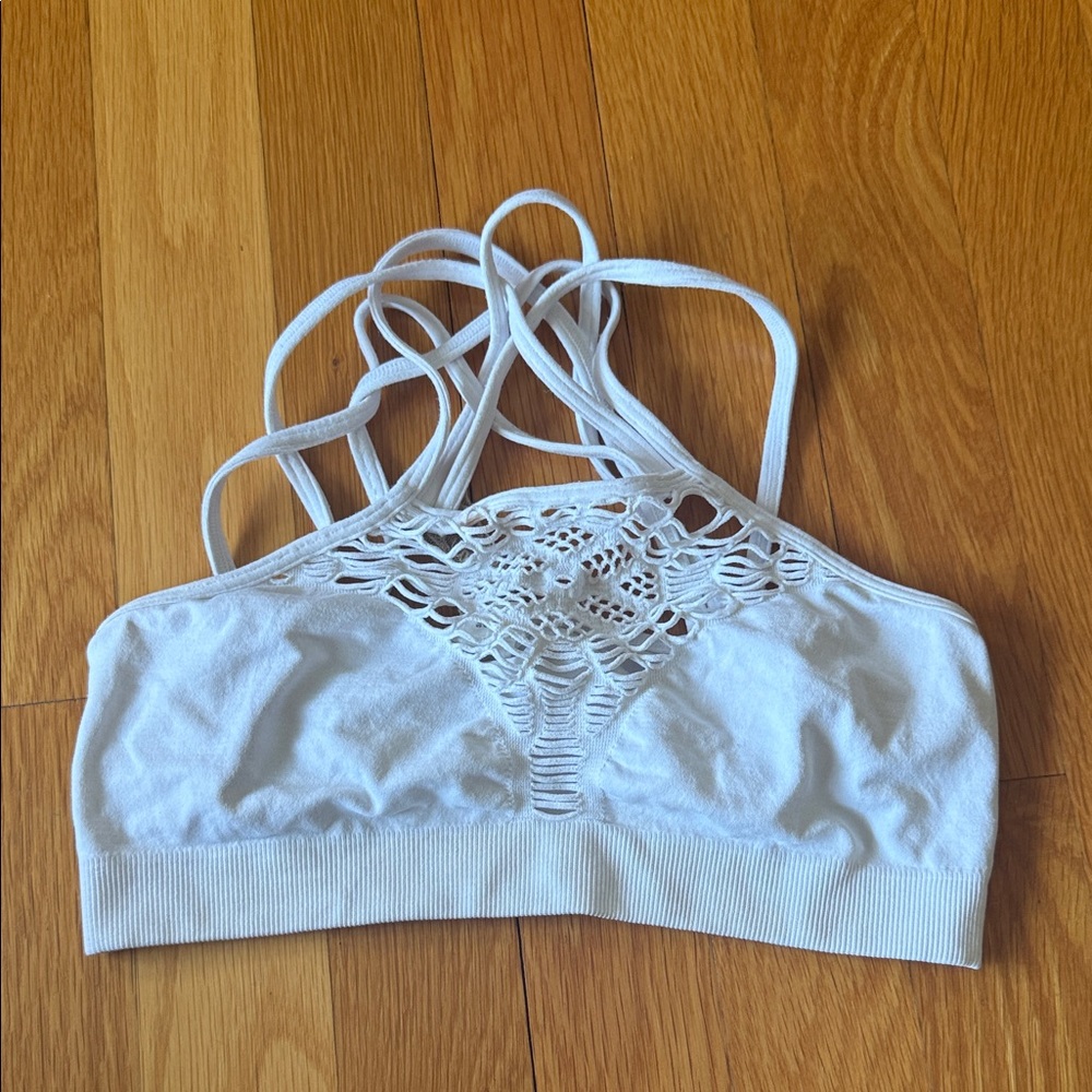 Chic White Crochet Bandeau